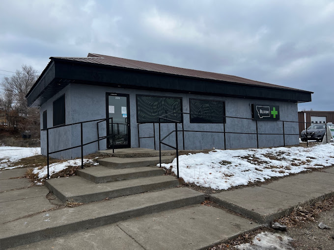 Dispensary in Wolf Point, MT Exterior